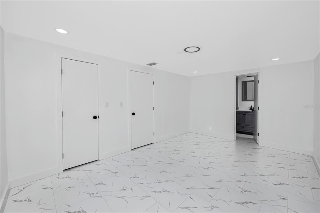 На продажу: $569,900 (3 спален, 2 ванн, 1450 Квадратных фут)