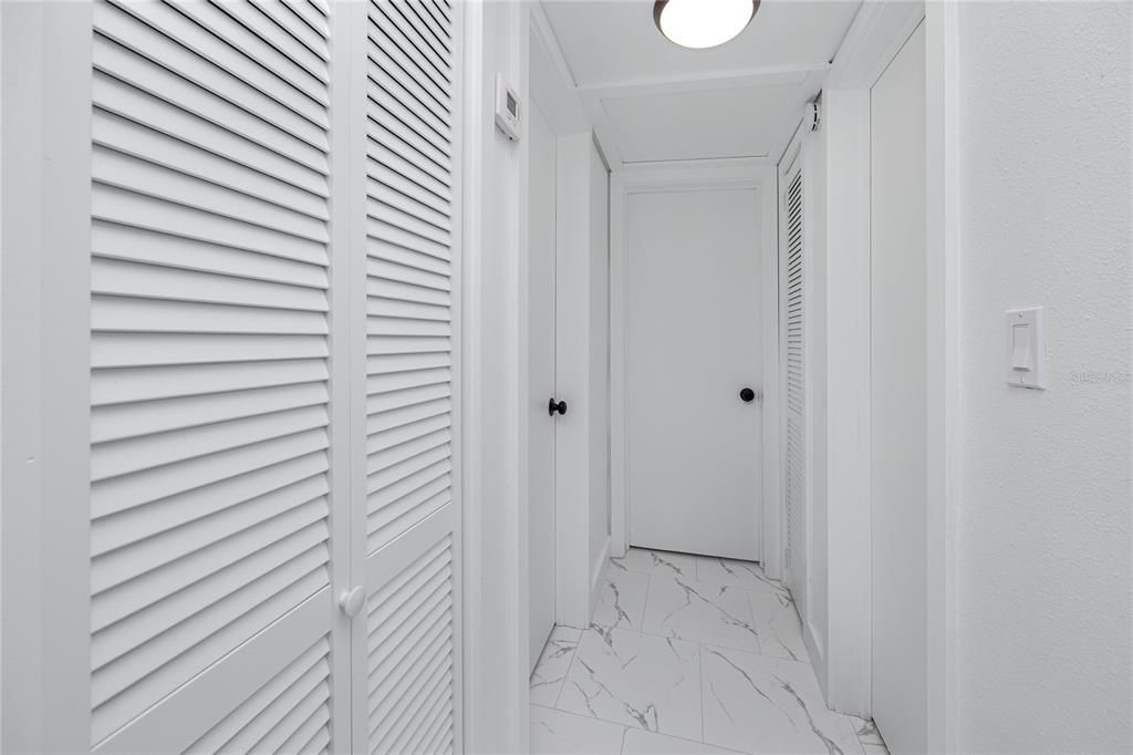 На продажу: $569,900 (3 спален, 2 ванн, 1450 Квадратных фут)