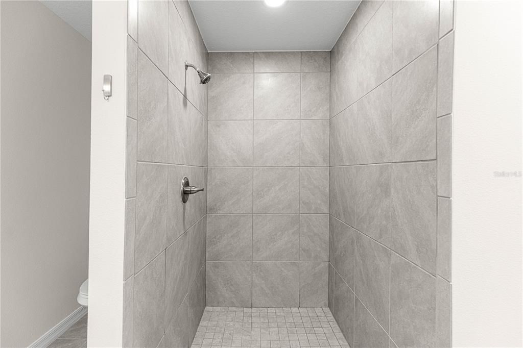 For Sale: $339,000 (4 beds, 3 baths, 1756 Square Feet)