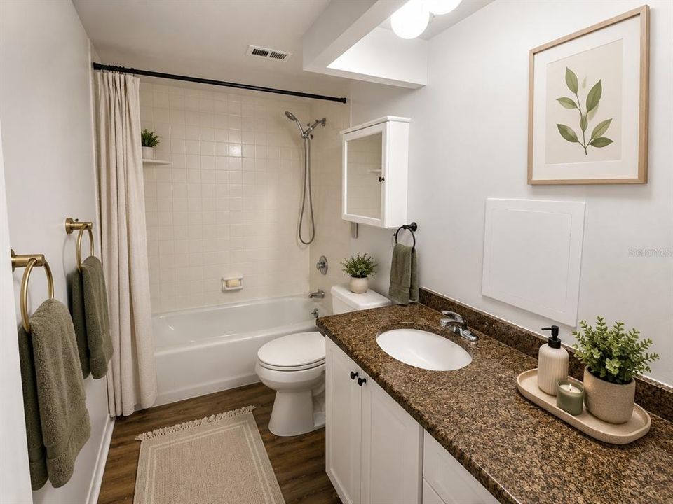 For Sale: $265,000 (2 beds, 2 baths, 1130 Square Feet)