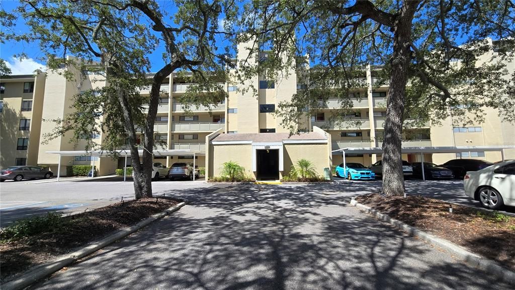 For Sale: $265,000 (2 beds, 2 baths, 1130 Square Feet)