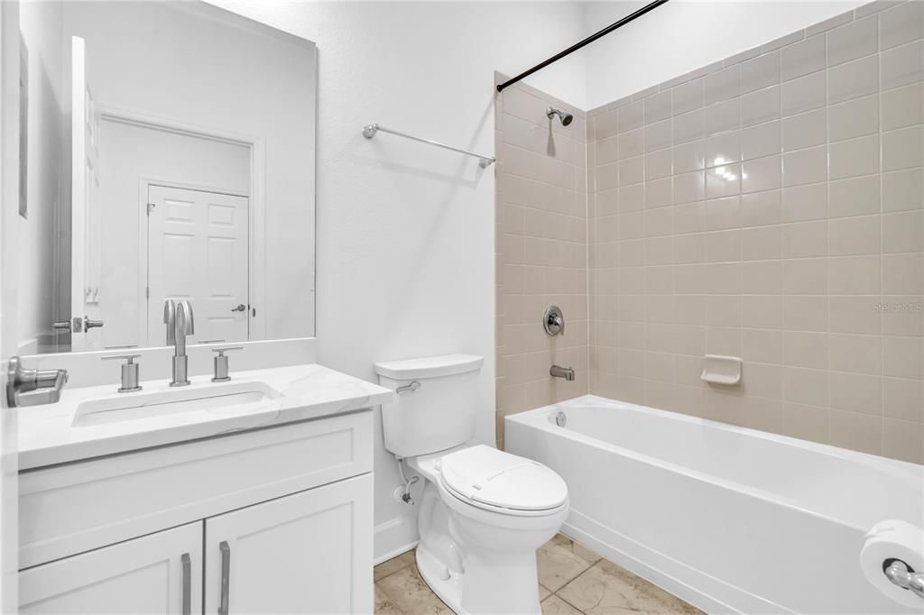 For Rent: $2,795 (3 beds, 2 baths, 1580 Square Feet)