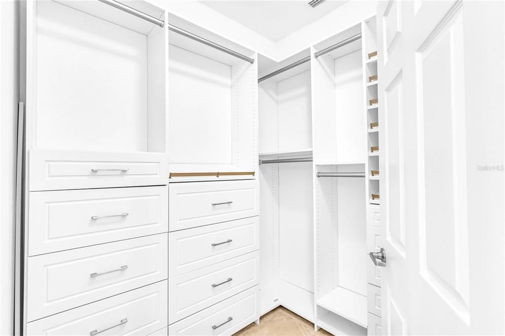For Rent: $2,795 (3 beds, 2 baths, 1580 Square Feet)