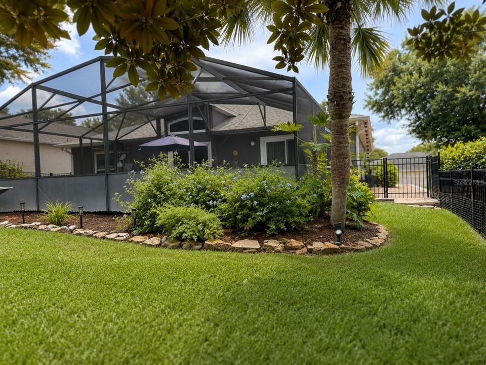 For Sale: $359,900 (3 beds, 2 baths, 1600 Square Feet)