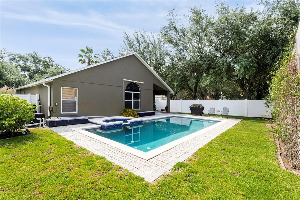 En Venta: $499,000 (3 camas, 2 baños, 1688 Pies cuadrados)