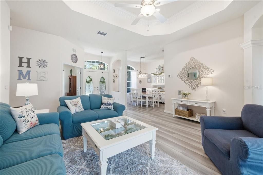 Active With Contract: $599,900 (4 beds, 3 baths, 2623 Square Feet)