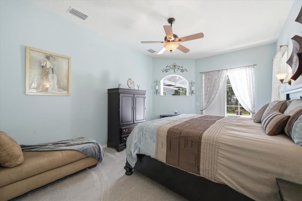 Active With Contract: $599,900 (4 beds, 3 baths, 2623 Square Feet)