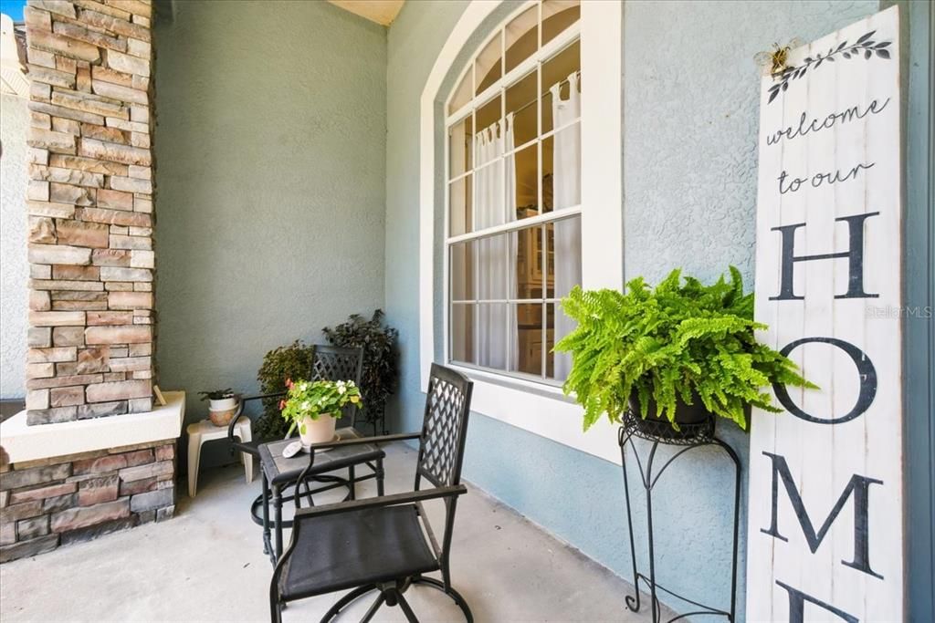 Active With Contract: $599,900 (4 beds, 3 baths, 2623 Square Feet)