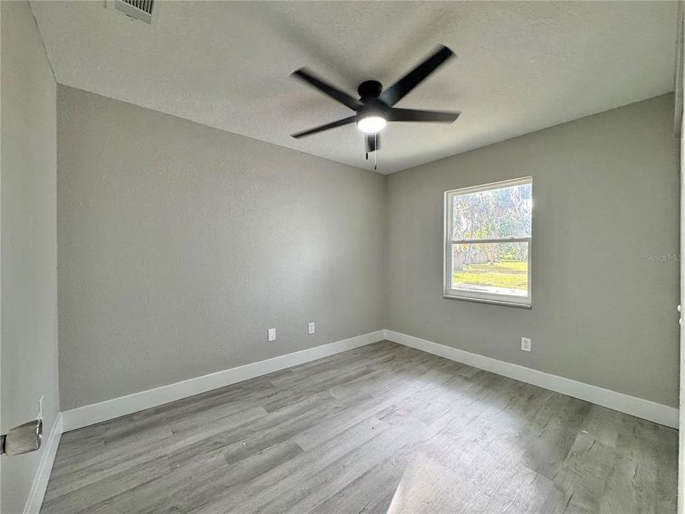 For Rent: $1,495 (2 beds, 1 baths, 1200 Square Feet)
