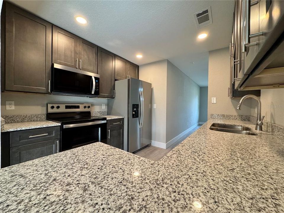 For Rent: $1,495 (2 beds, 1 baths, 1200 Square Feet)