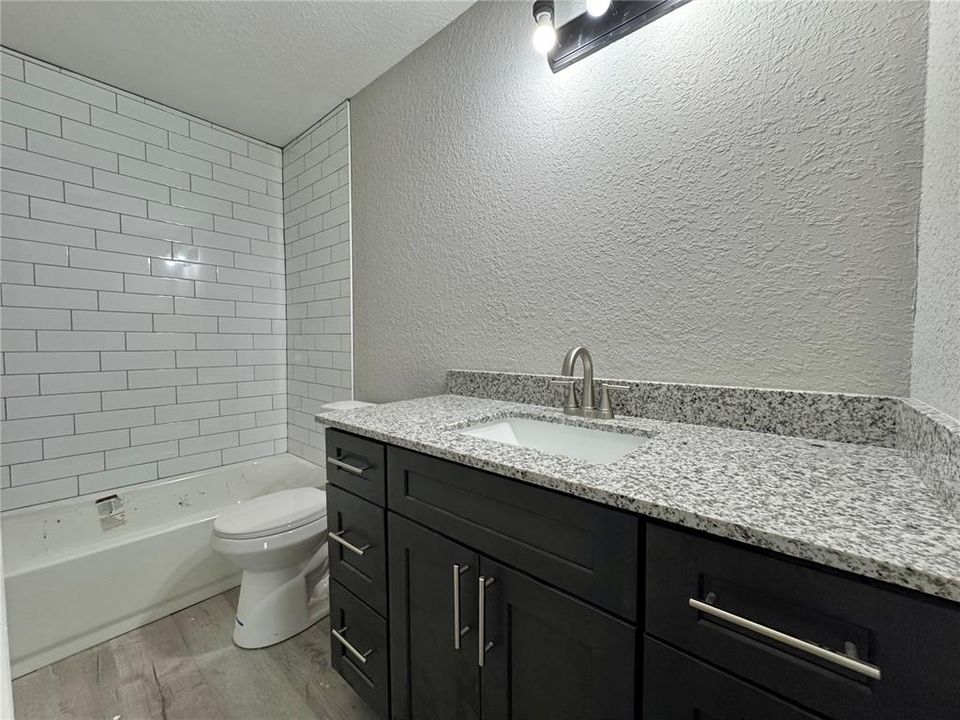 For Rent: $1,495 (2 beds, 1 baths, 1200 Square Feet)