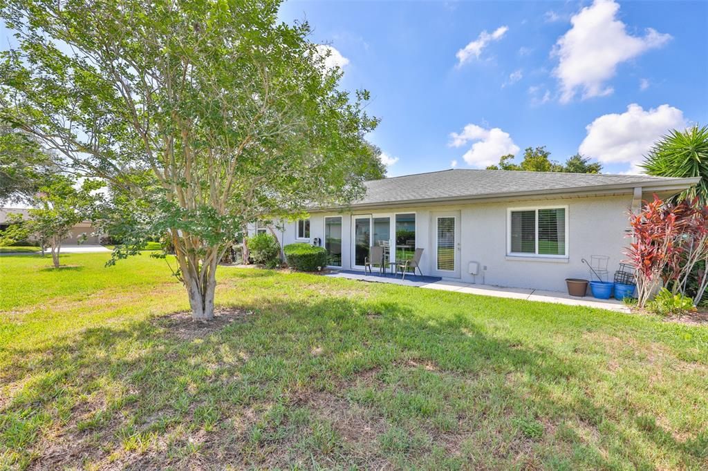 For Sale: $190,000 (2 beds, 2 baths, 1099 Square Feet)
