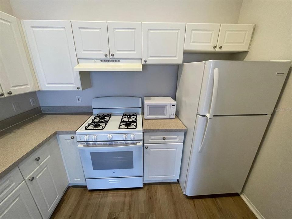 For Rent: $1,550 (2 beds, 2 baths, 1212 Square Feet)