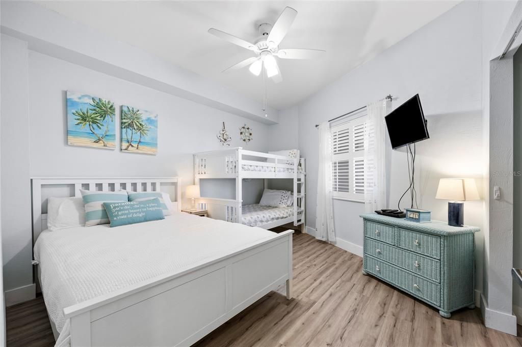 En Venta: $476,000 (2 camas, 2 baños, 1158 Pies cuadrados)