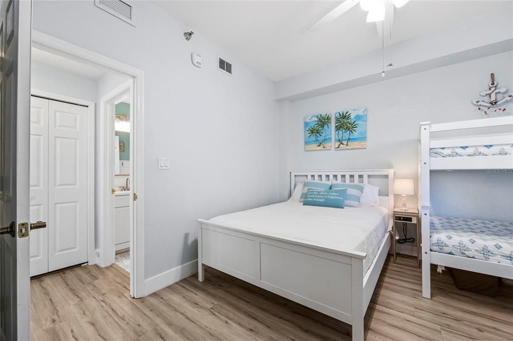 En Venta: $476,000 (2 camas, 2 baños, 1158 Pies cuadrados)