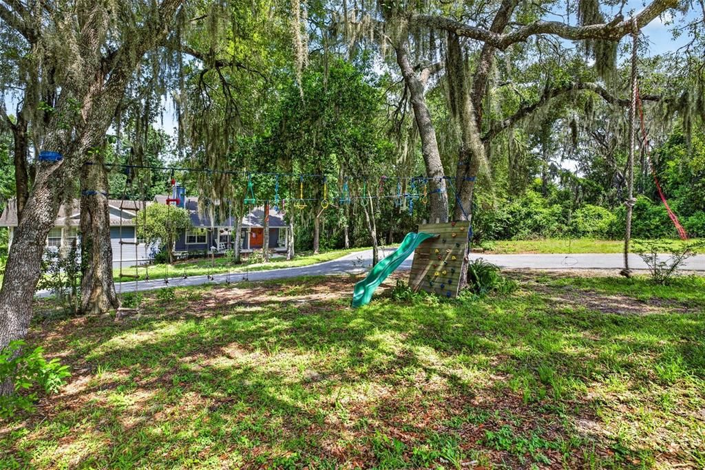 For Sale: $699,900 (5 beds, 4 baths, 3188 Square Feet)