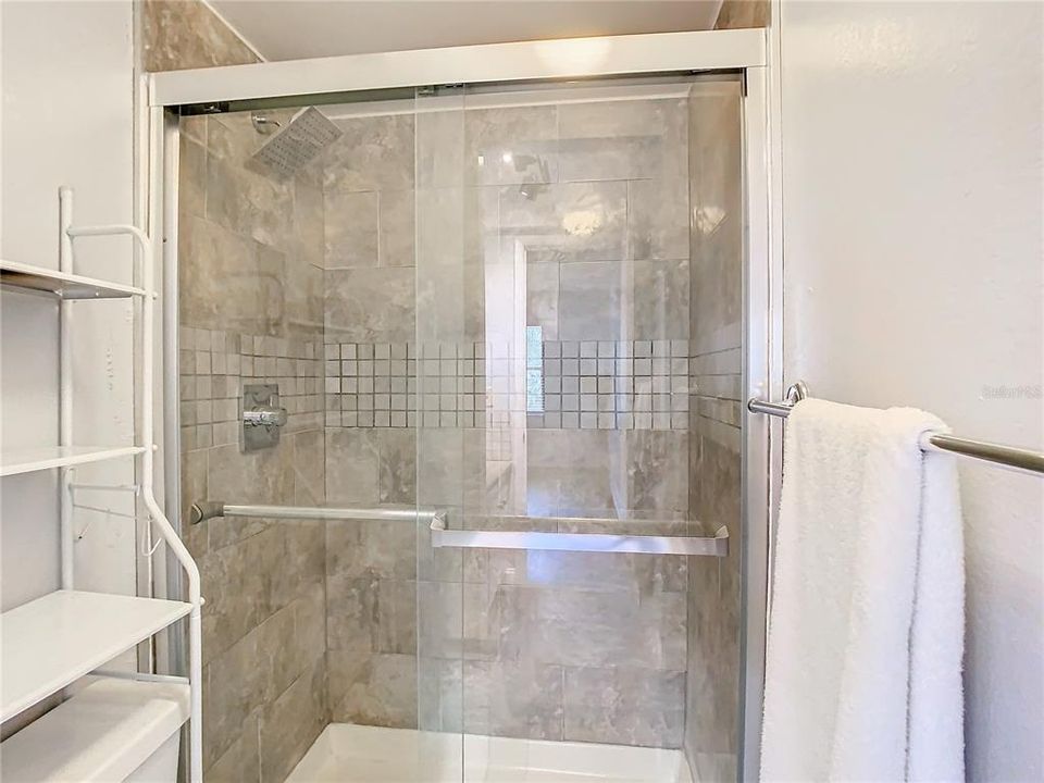 En Venta: $149,000 (2 camas, 2 baños, 1144 Pies cuadrados)