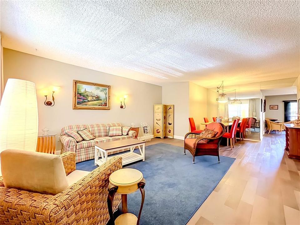 En Venta: $149,000 (2 camas, 2 baños, 1144 Pies cuadrados)