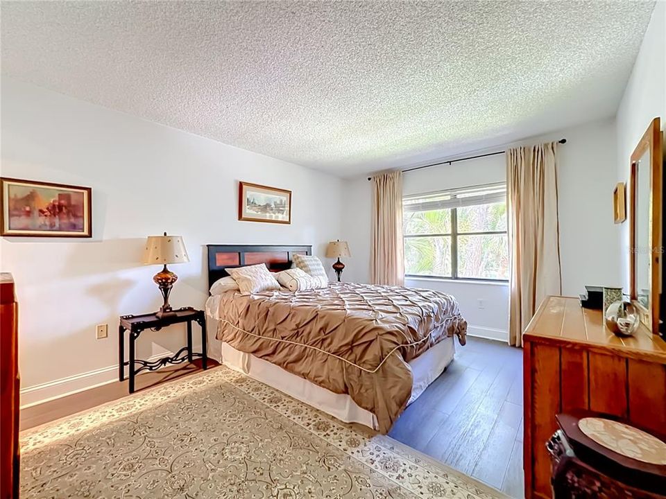 En Venta: $149,000 (2 camas, 2 baños, 1144 Pies cuadrados)