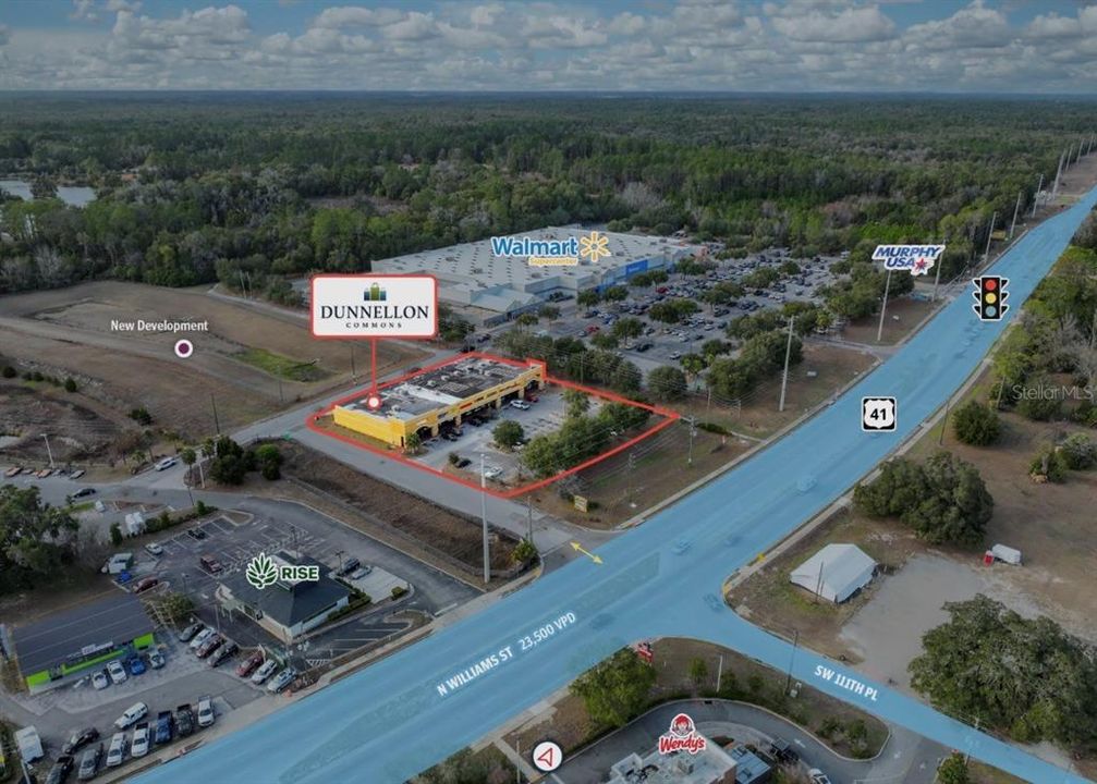 En Venta: $40,000 (0.99 acres)