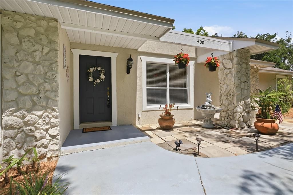 For Sale: $395,000 (3 beds, 2 baths, 1930 Square Feet)