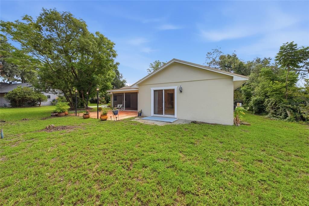 For Sale: $395,000 (3 beds, 2 baths, 1930 Square Feet)