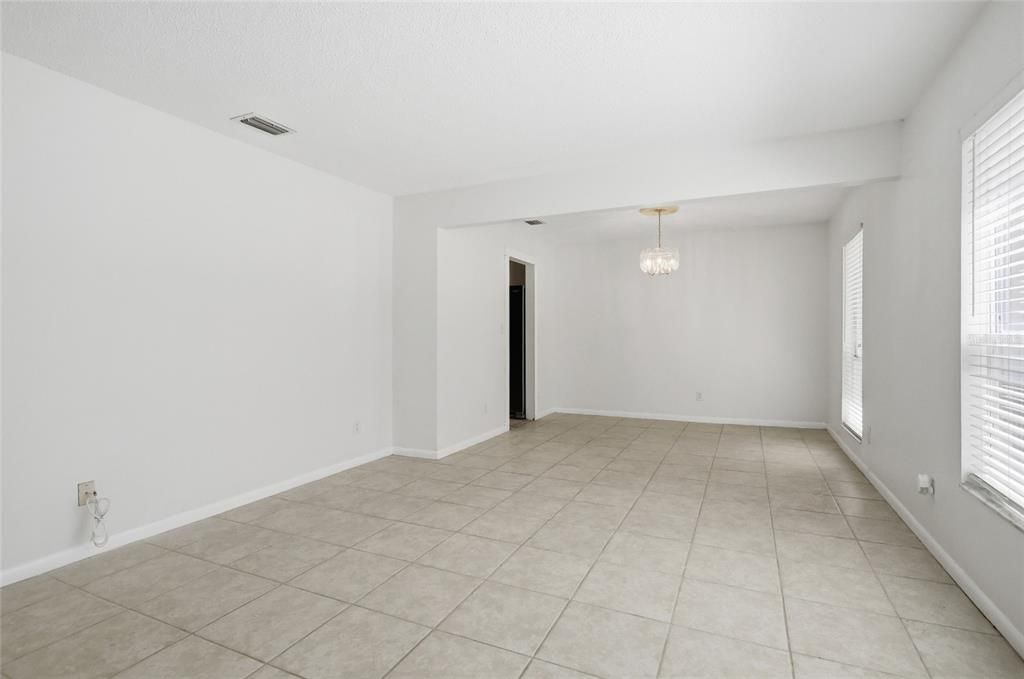 For Sale: $395,000 (3 beds, 2 baths, 1930 Square Feet)
