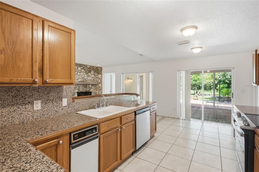 For Sale: $395,000 (3 beds, 2 baths, 1930 Square Feet)