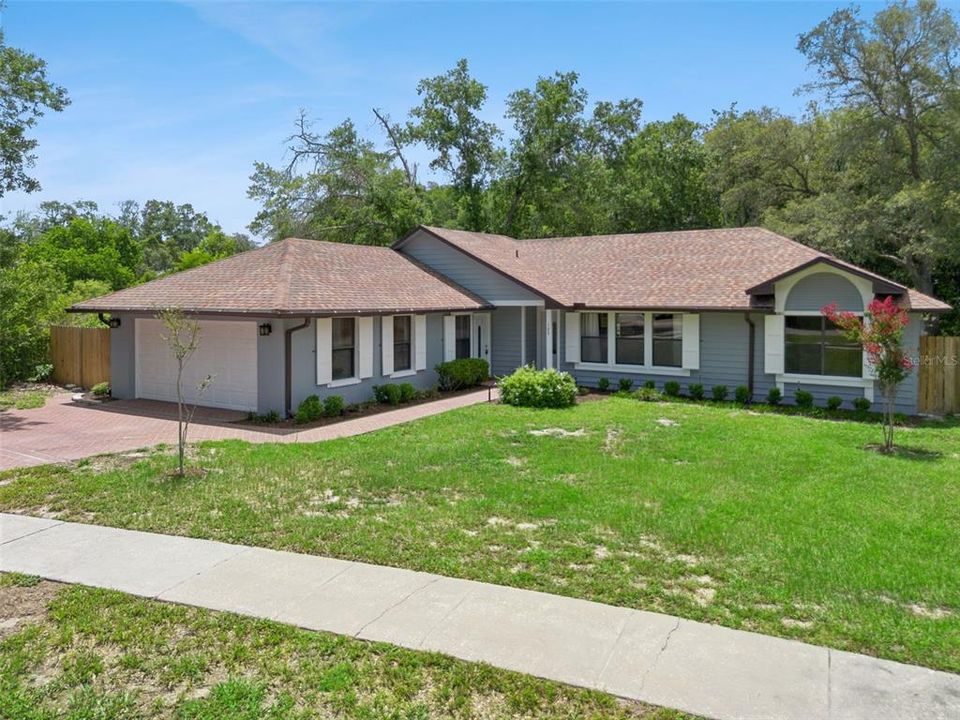 For Sale: $425,993 (4 beds, 2 baths, 2099 Square Feet)