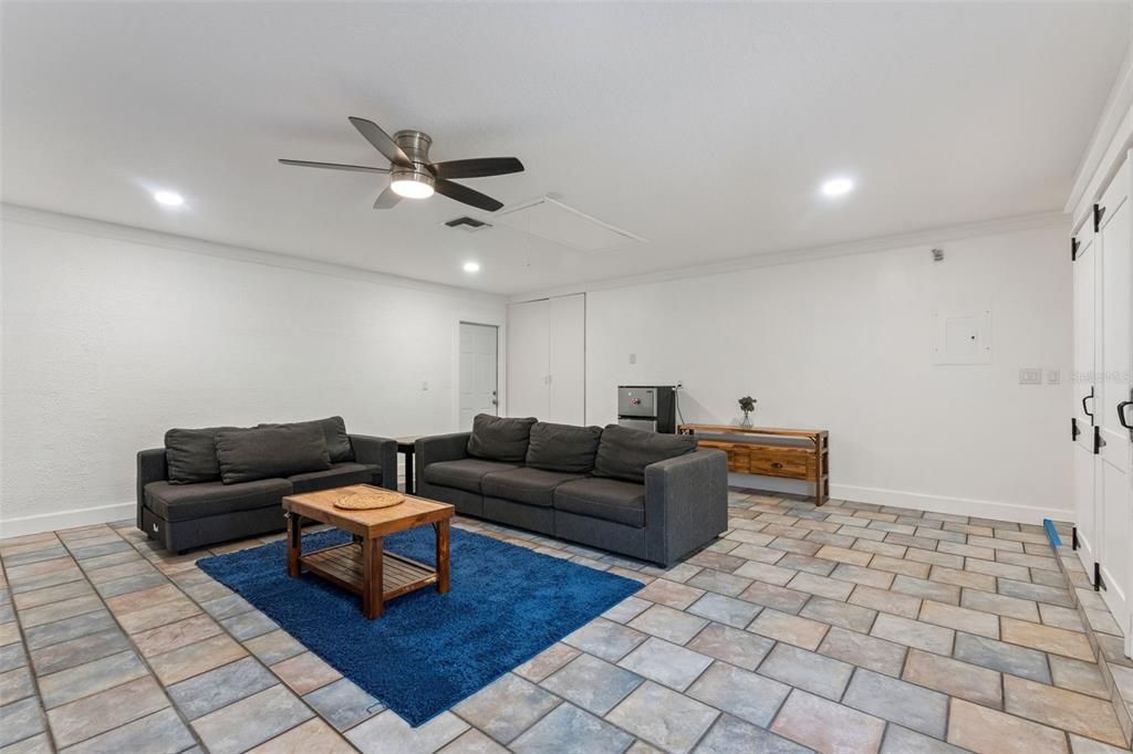 For Sale: $425,993 (4 beds, 2 baths, 2099 Square Feet)