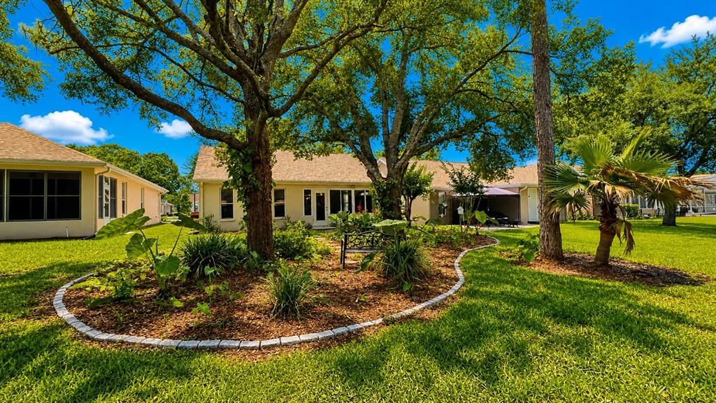For Rent: $2,500 (2 beds, 2 baths, 1394 Square Feet)