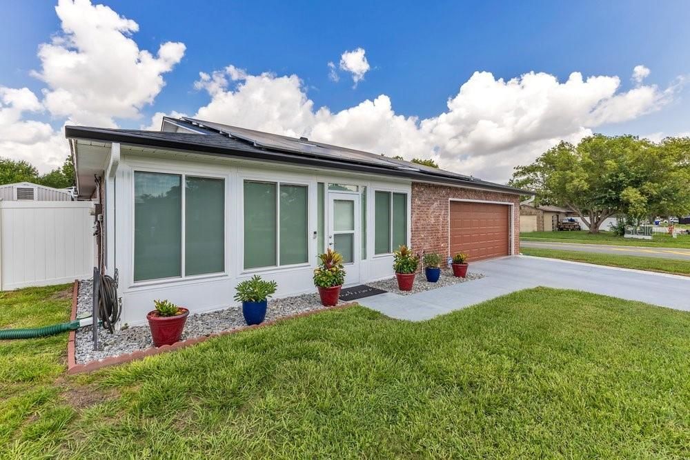 For Sale: $439,900 (3 beds, 2 baths, 1538 Square Feet)
