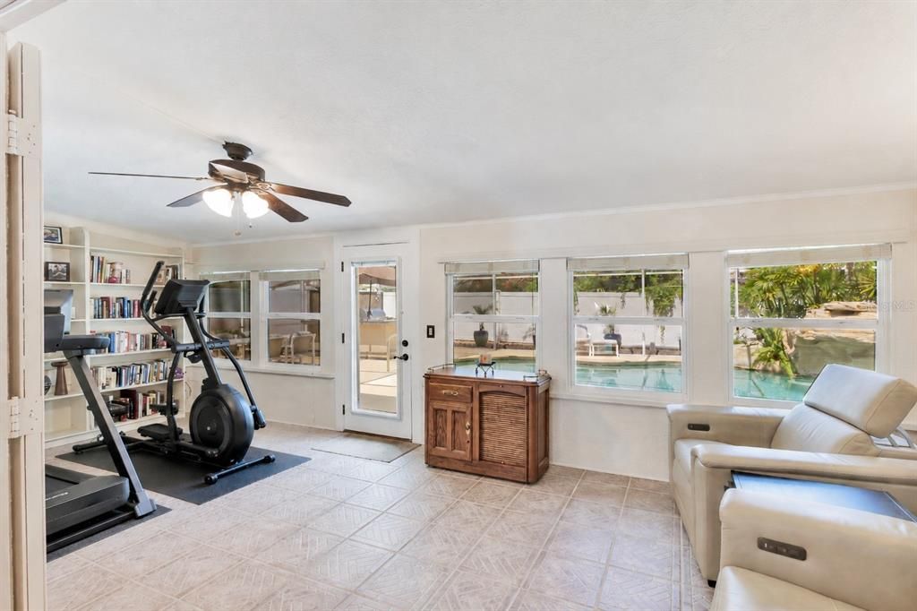 For Sale: $439,900 (3 beds, 2 baths, 1538 Square Feet)