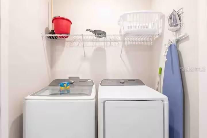 En Venta: $419,000 (3 camas, 2 baños, 1659 Pies cuadrados)