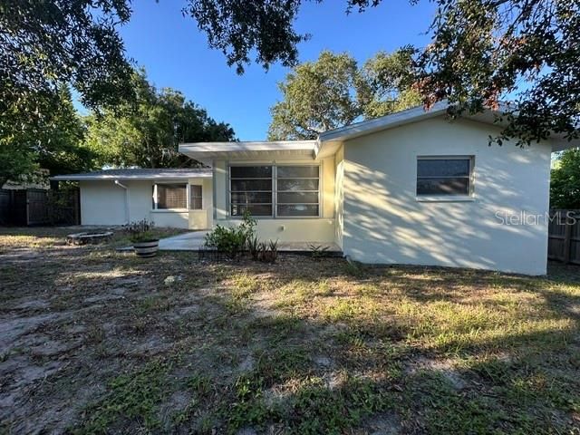 For Sale: $309,900 (3 beds, 2 baths, 1496 Square Feet)
