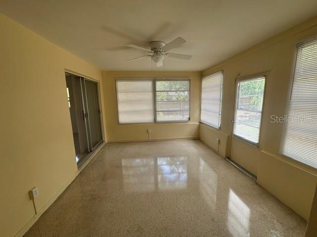 For Sale: $309,900 (3 beds, 2 baths, 1496 Square Feet)
