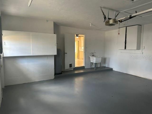 For Sale: $309,900 (3 beds, 2 baths, 1496 Square Feet)
