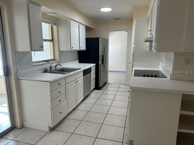 For Sale: $309,900 (3 beds, 2 baths, 1496 Square Feet)