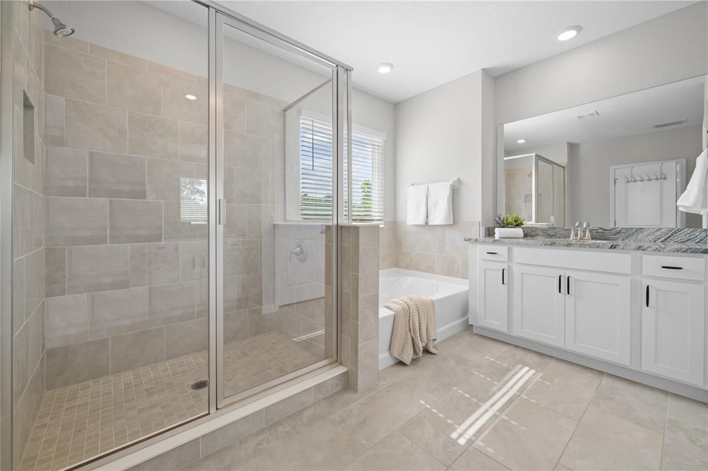 For Sale: $625,000 (4 beds, 3 baths, 3378 Square Feet)