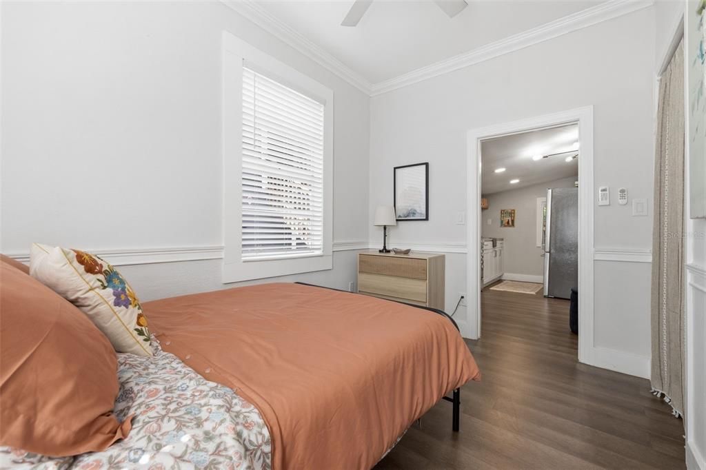 En Venta: $998,000 (6 camas, 5 baños, 2713 Pies cuadrados)