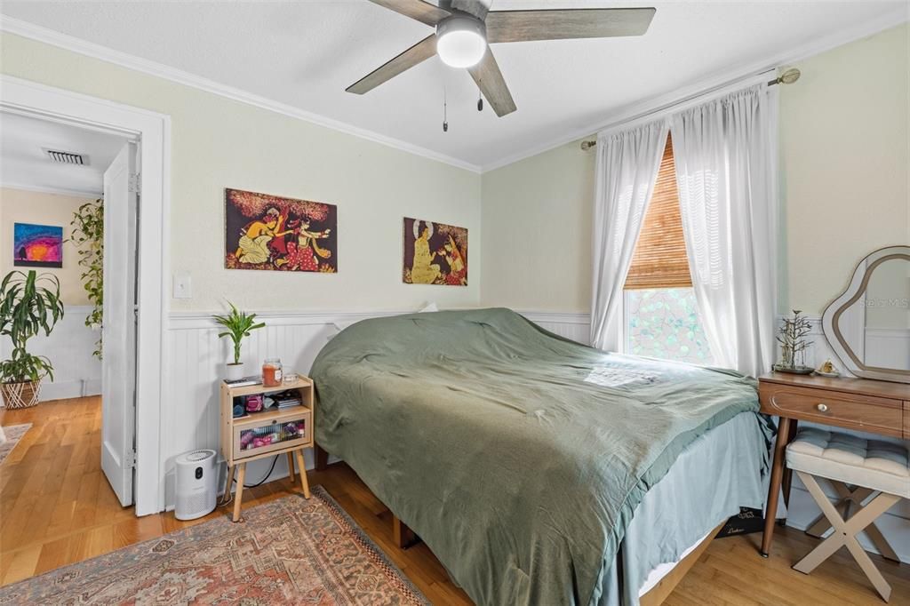 En Venta: $998,000 (6 camas, 5 baños, 2713 Pies cuadrados)