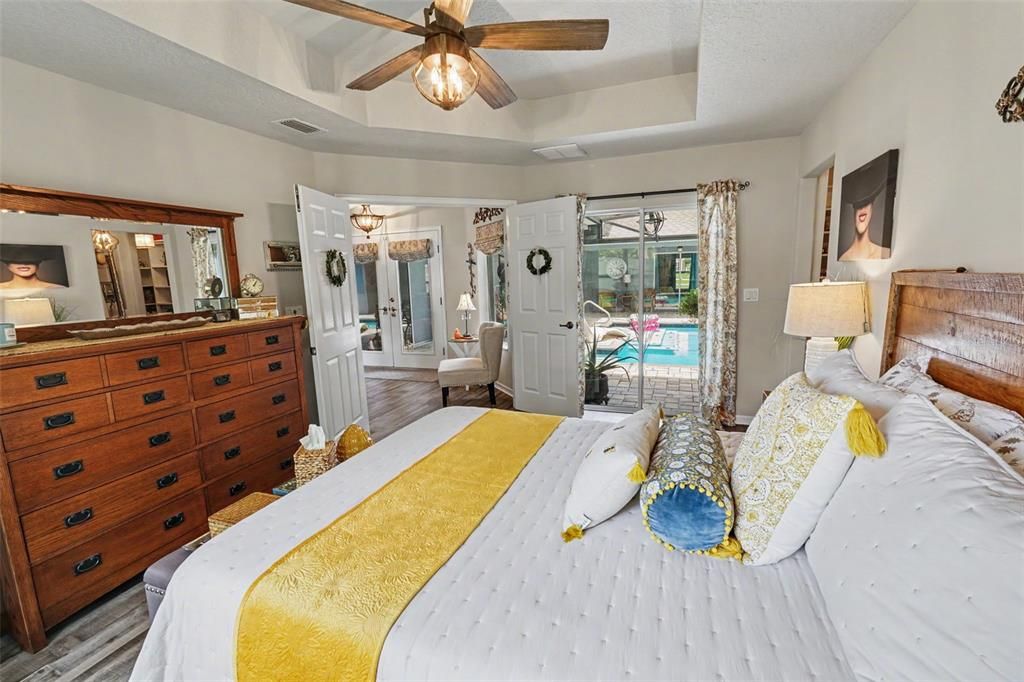 For Sale: $600,000 (3 beds, 3 baths, 2016 Square Feet)