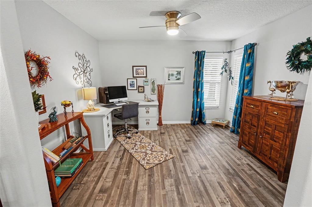 For Sale: $600,000 (3 beds, 3 baths, 2016 Square Feet)