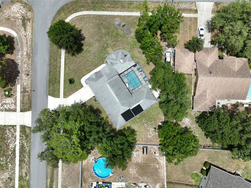 For Sale: $600,000 (3 beds, 3 baths, 2016 Square Feet)