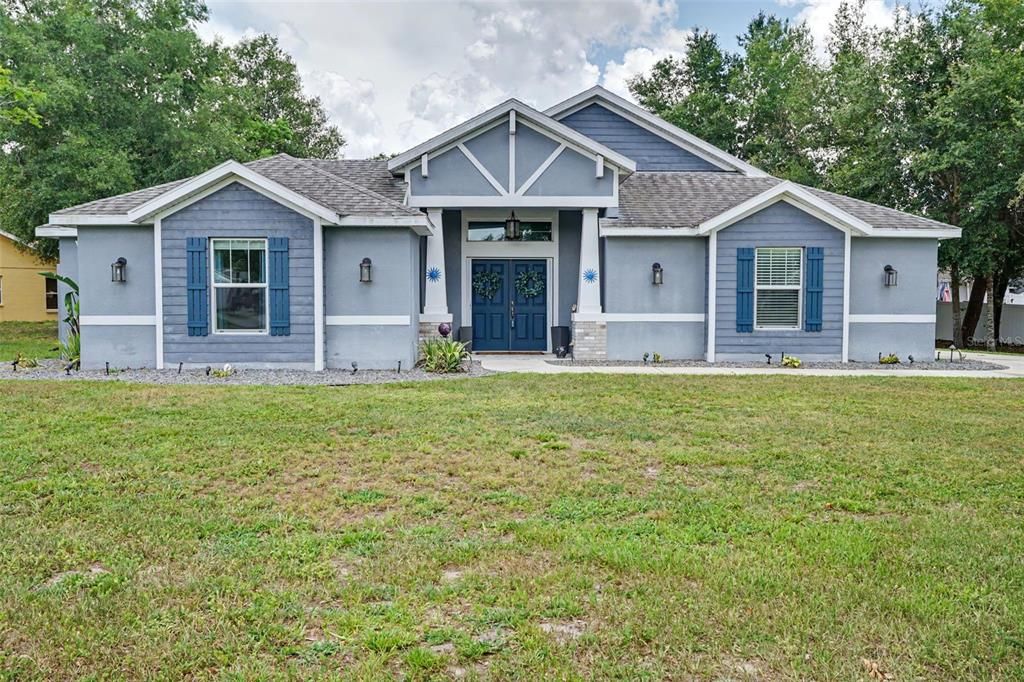 For Sale: $600,000 (3 beds, 3 baths, 2016 Square Feet)