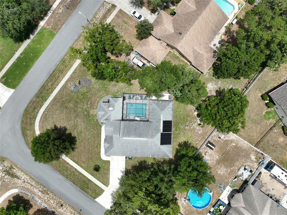 For Sale: $600,000 (3 beds, 3 baths, 2016 Square Feet)