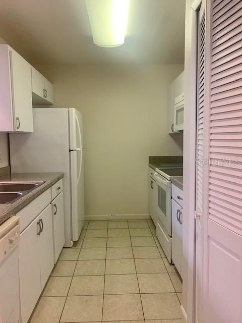 For Rent: $1,600 (2 beds, 2 baths, 1224 Square Feet)