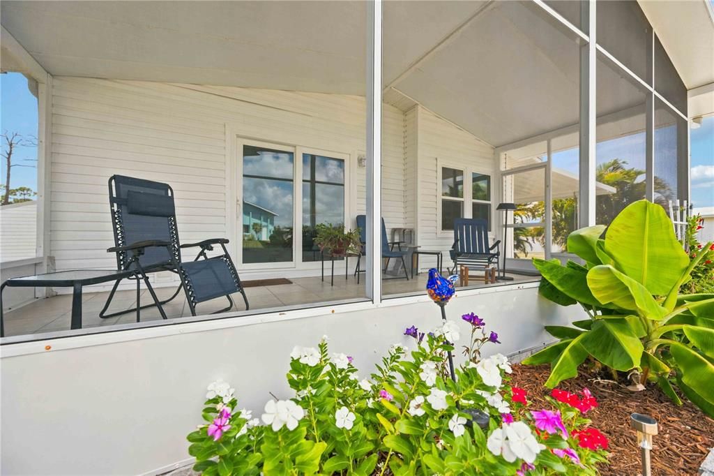 For Sale: $164,900 (2 beds, 2 baths, 1232 Square Feet)