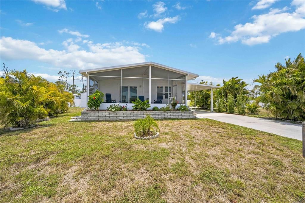 For Sale: $164,900 (2 beds, 2 baths, 1232 Square Feet)