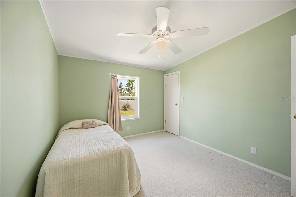 For Sale: $164,900 (2 beds, 2 baths, 1232 Square Feet)